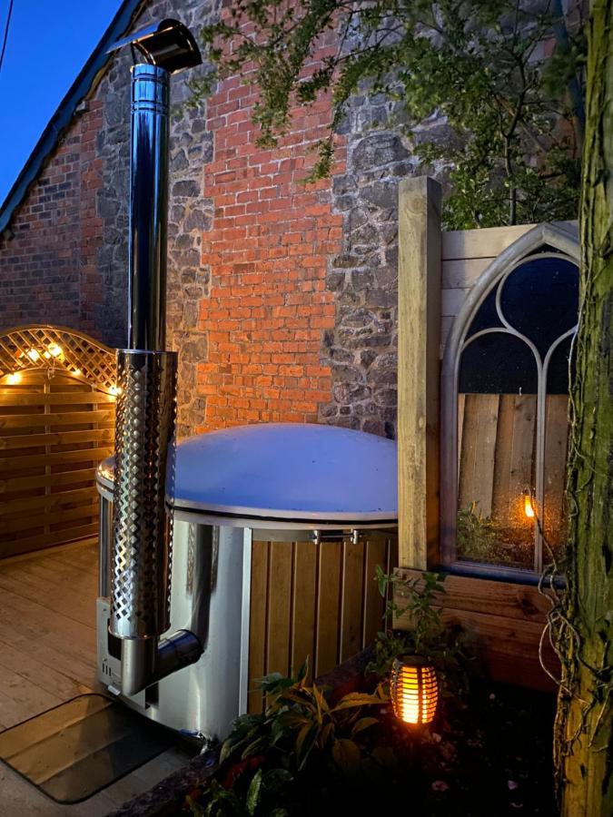 Luxury Mary's Croft With Swedish Hot Tub And Bbq Hut Holiday home