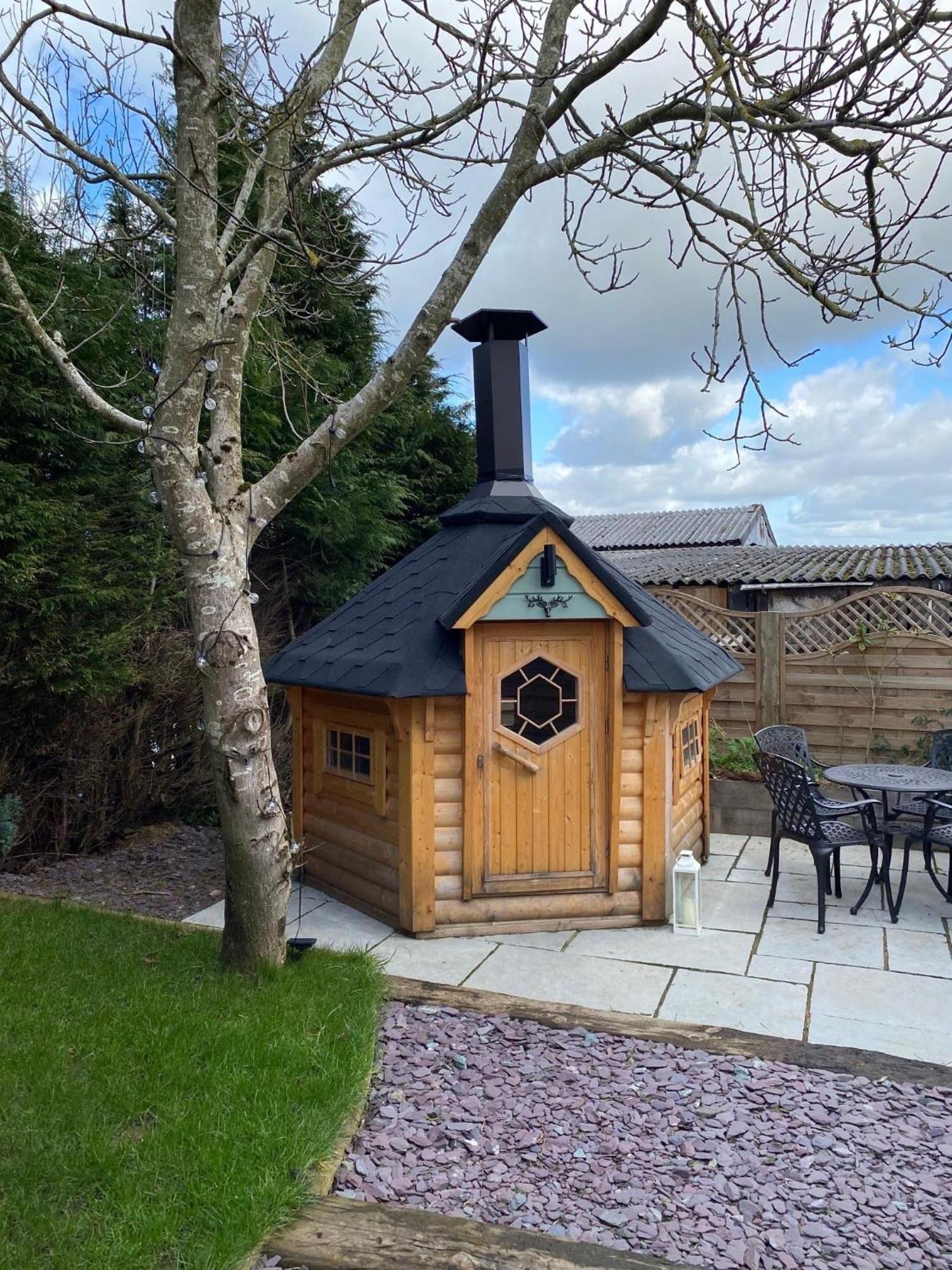 Luxury Mary's Croft With Swedish Hot Tub And Bbq Hut Holiday home *
